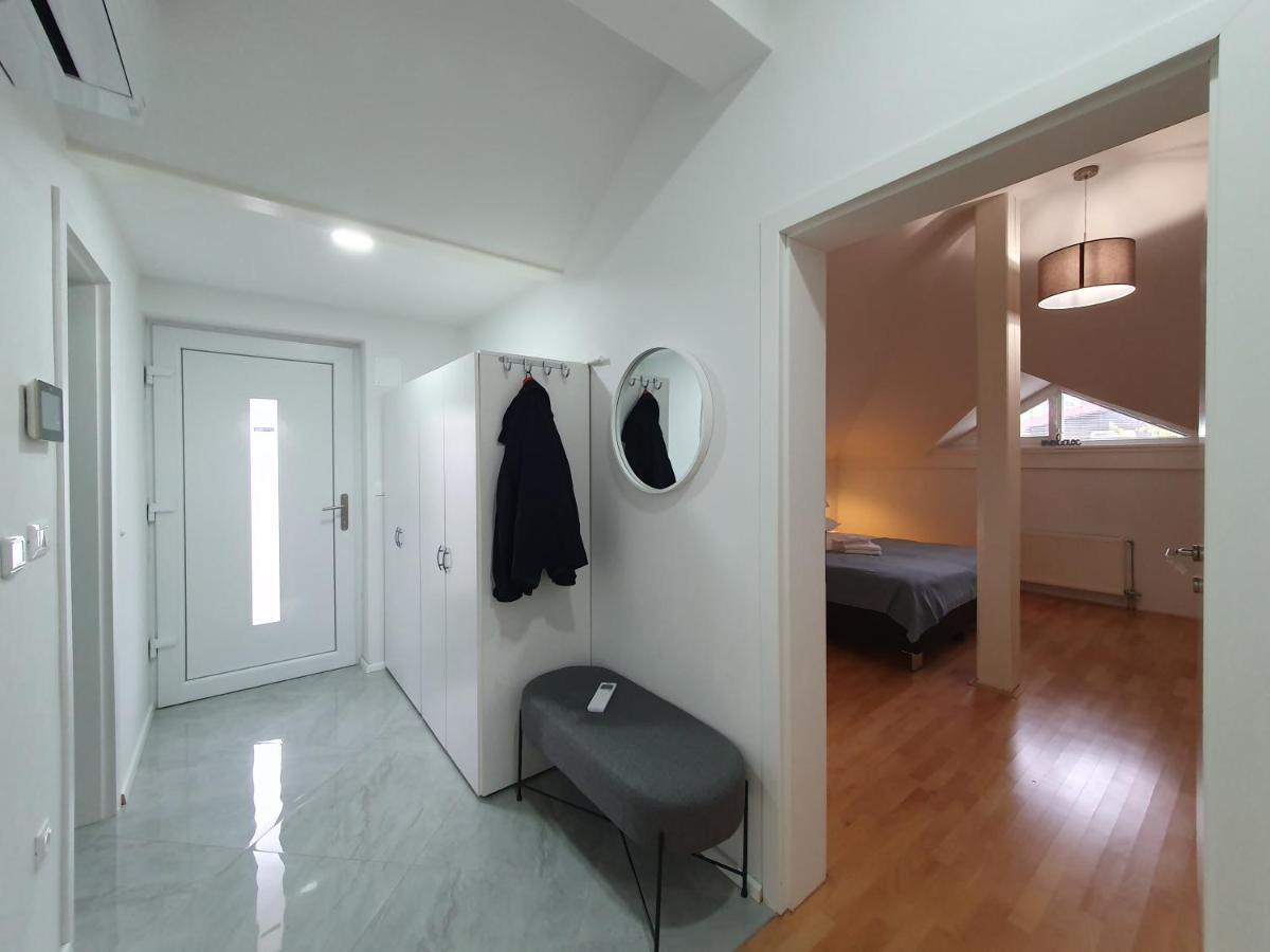 Charming Apartment Mila In Privat House With Free Parking Ljubljana Buitenkant foto